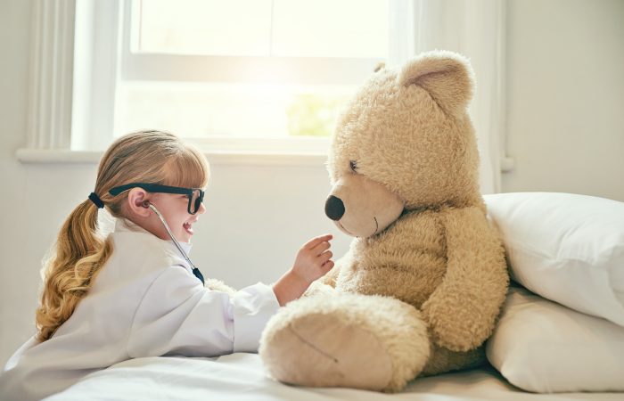 Nounours se faisant ausculter